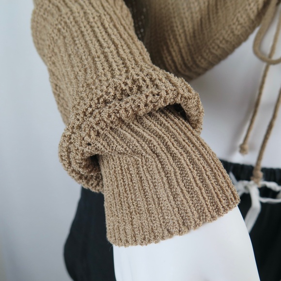 NWT Casting LA Scrunched Long Sleeve Crop Sweater - Picture 3 of 7